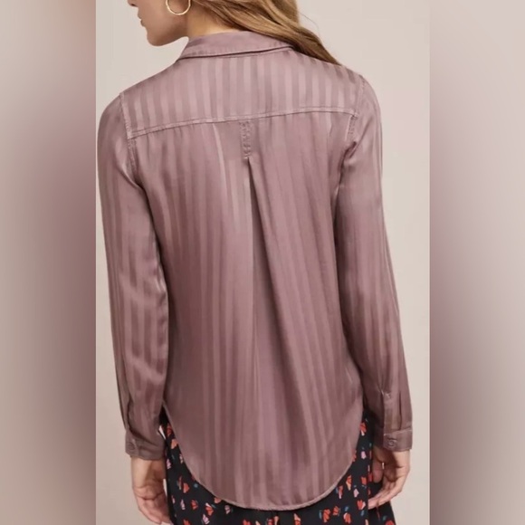 Cloth & Stone Anthropologie Mauve Grace Sateen Stripe Button Down Top Sz Medium - Picture 2 of 11